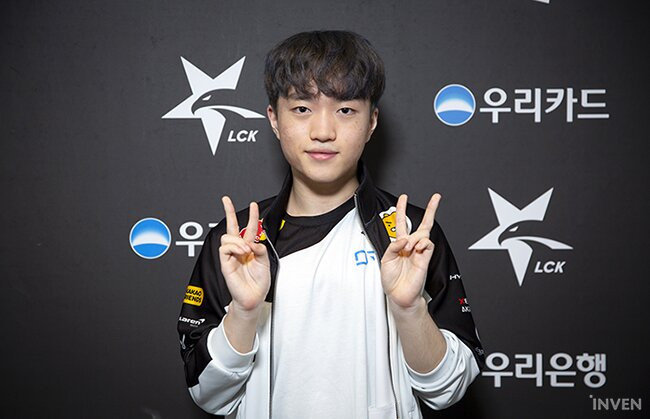 DK横扫DRX,Keria操刀奇招英雄翻盘顶尖较量四强赛,锁定晋级资格 DK横扫DRX,Keria操刀奇招英雄翻盘顶尖较量四强赛,锁定晋级资格