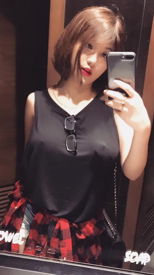 开云体育在线-波兰假球疑云！斯通斯绝平救主背后，是低迷还是另有玄机？