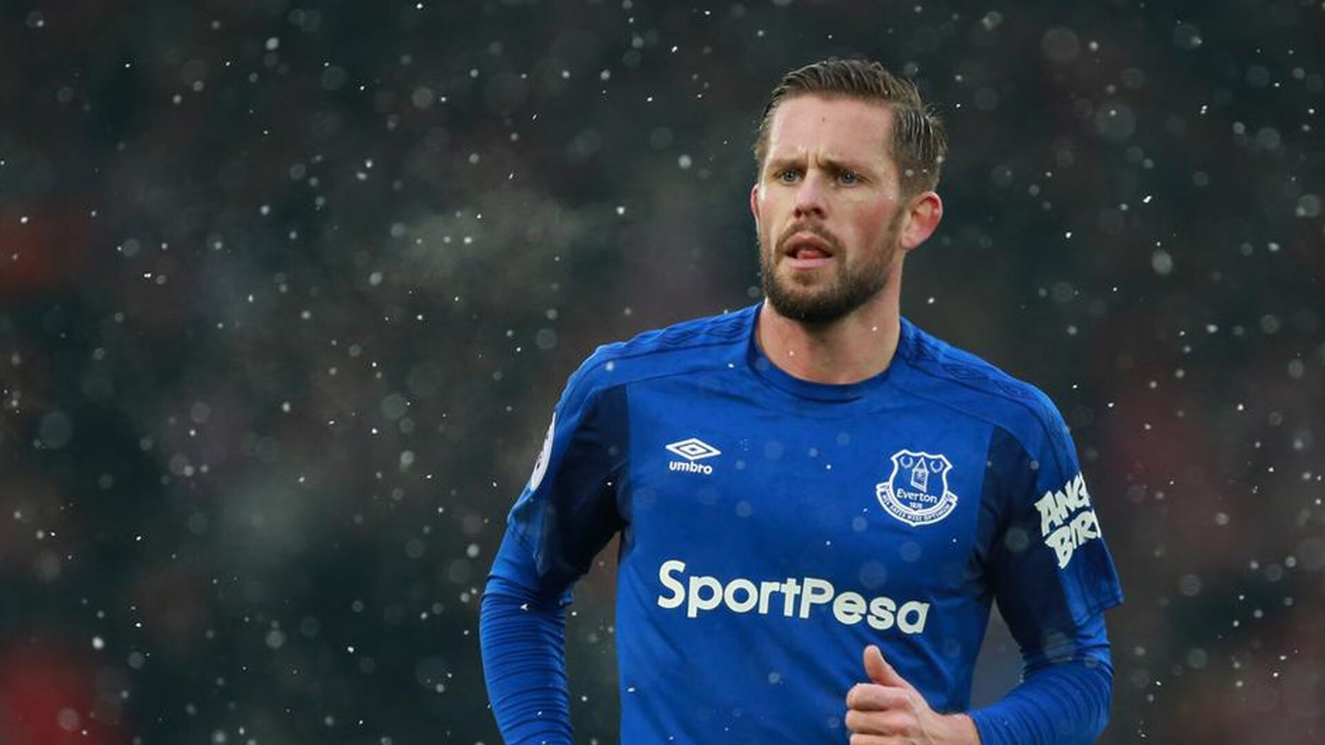 开云下载-跨界的胜利，凯尔特人制霸开拓者之夜，爱德华兹在F1赛道同步上演接管大戏