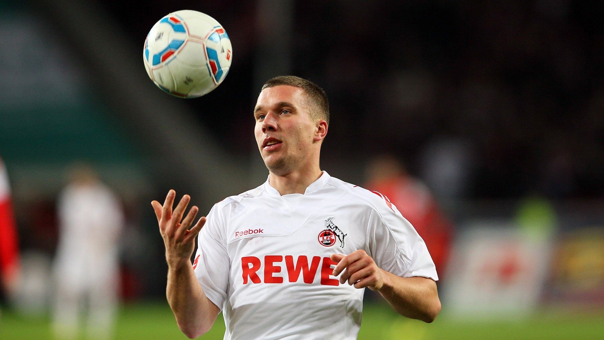 奥亚尔萨瓦尔一锤定音!马竞热身险胜厄瓜多尔,新季锋线答案初现?