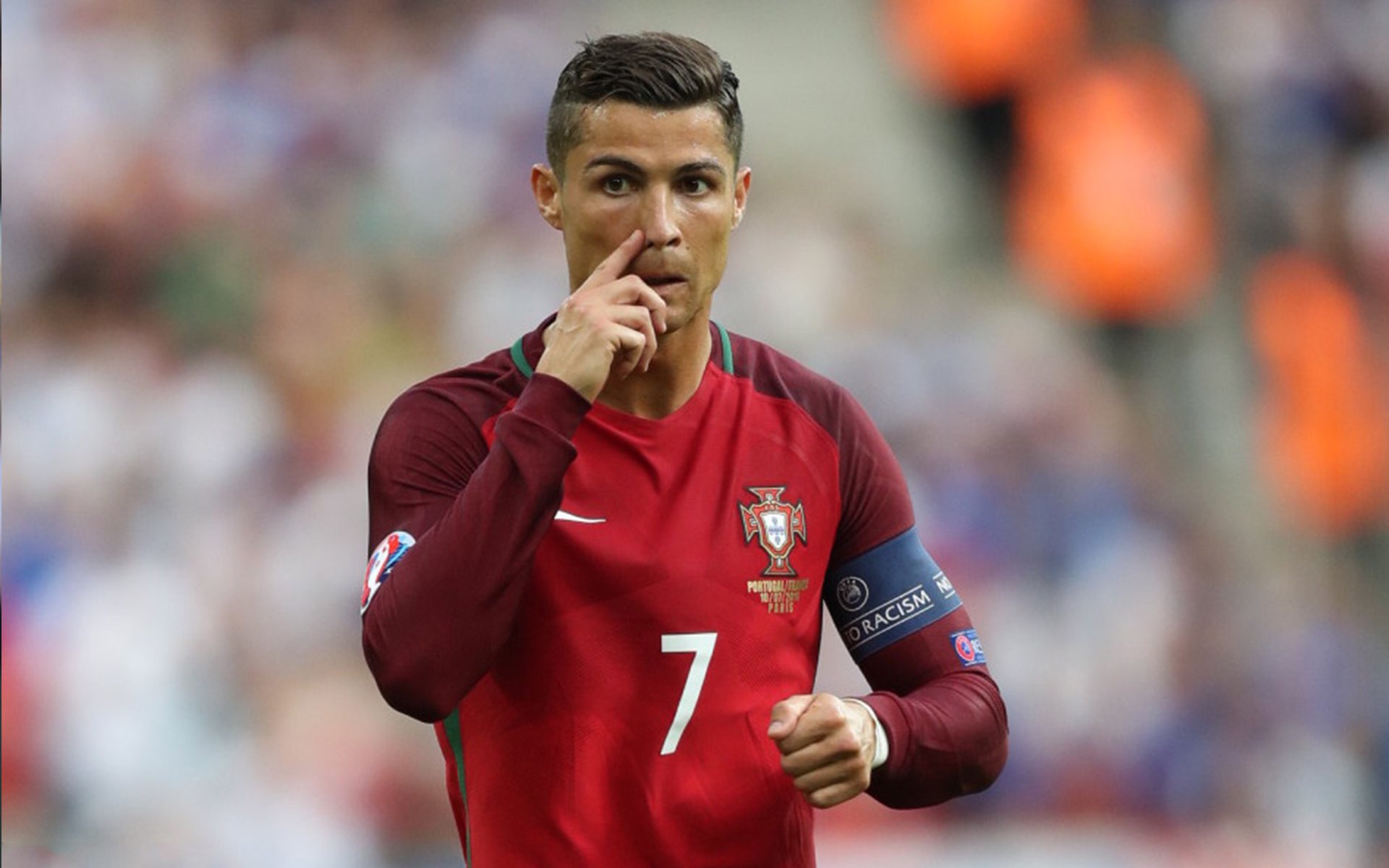 开云体育官网-绝境亮剑！布伦森2.7秒制胜一击，在奥运前夜的废墟上点燃火炬