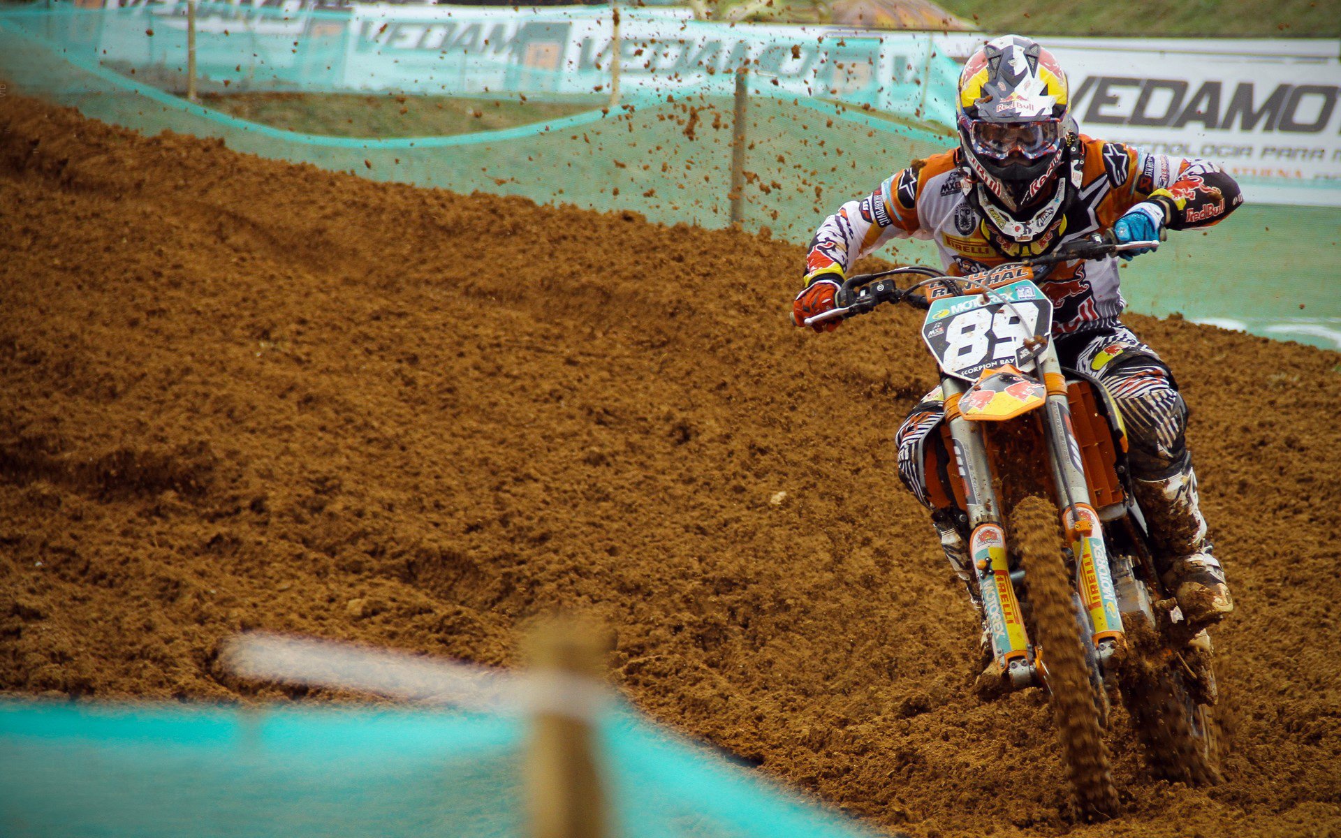 开云体育登录-基米希之夜，压制级发挥如何在世界排名争夺战中点燃胜利之火？